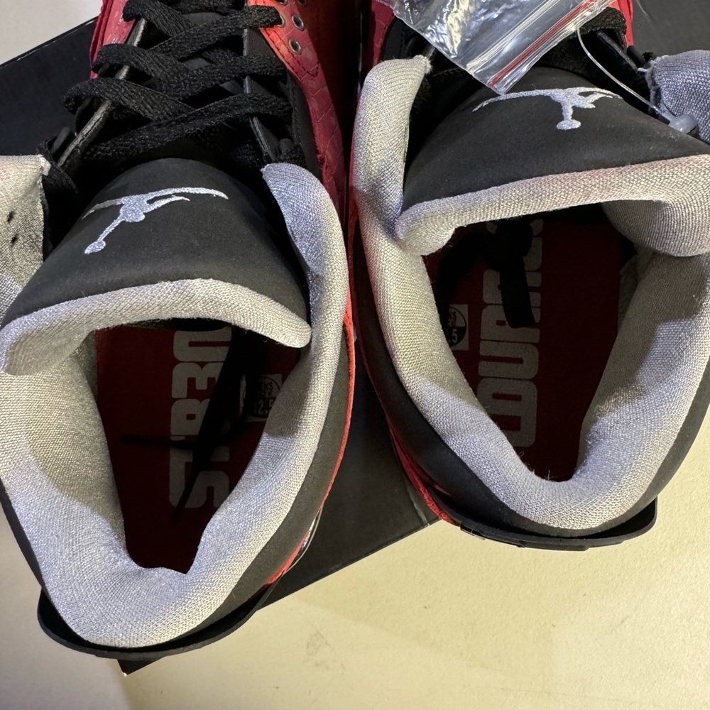 Jordan 3 Doernbecher - Picture 7 of 10